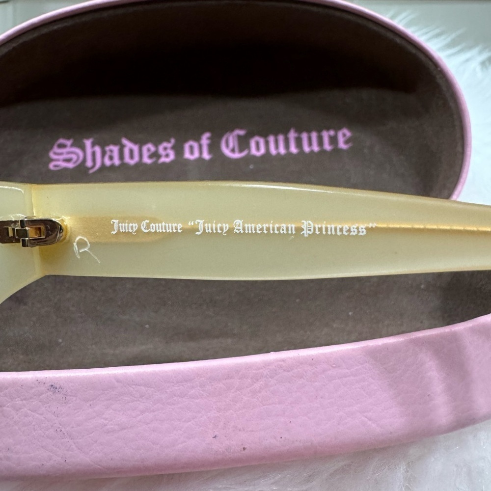 SUPER RARE VINTAGE Juicy Couture Beige Sunglasses with Pink Case - Picture 9 of 14